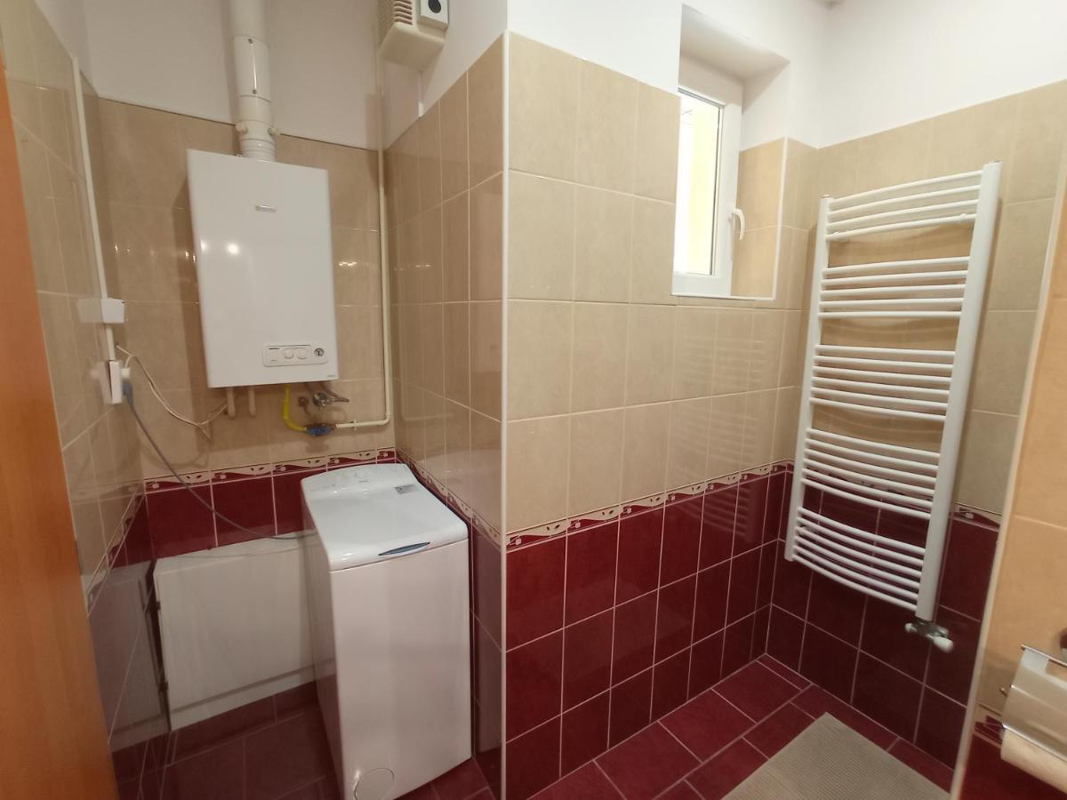 Budapest Airport Apartment Exteriör bild